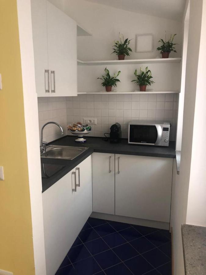 William Apt Sorrento Luaran gambar